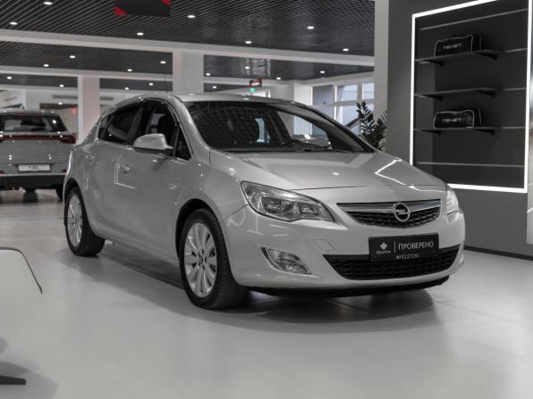 Opel Astra J с пробегом 2012 года, цена 645 000 рублей, 236564 км, хэтчбек, Автокод Объявления