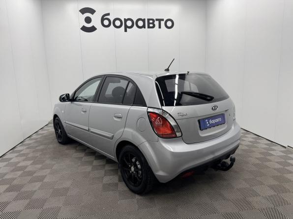 Kia Rio II Рестайлинг с пробегом 2011 года, цена 590 000 рублей, 17936 км, хэтчбек, Автокод Объявления