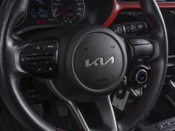 Kia Rio IV Рестайлинг с пробегом 2022 года, цена 2 130 000 рублей, 29602 км, хэтчбек, Автокод Объявления