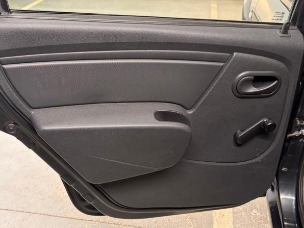 Renault Logan I Рестайлинг с пробегом 2010 года, цена 435 000 рублей, 160396 км, седан, Автокод Объявления