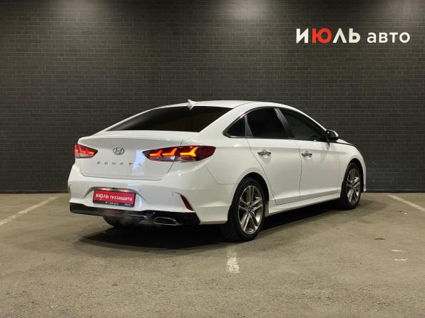 Hyundai Sonata VII (LF) Рестайлинг с пробегом 2018 года, цена 1 900 000 рублей, 138859 км, седан, Автокод Объявления