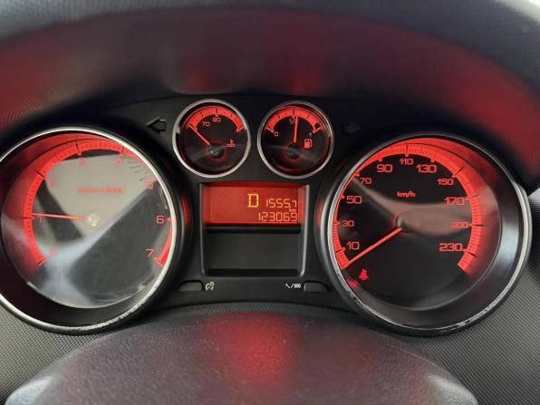 Peugeot 408 I с пробегом 2012 года, цена 510 000 рублей, 123069 км, седан, Автокод Объявления
