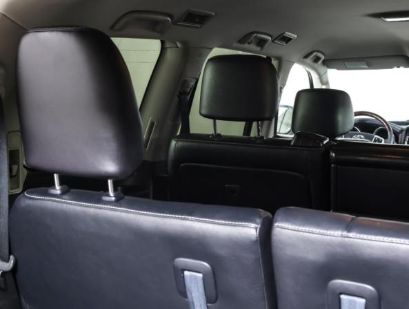 Toyota Land Cruiser 200 Series Рестайлинг 1 с пробегом 2012 года, цена 3 497 000 рублей, 345000 км, внедорожник, Автокод Объявления