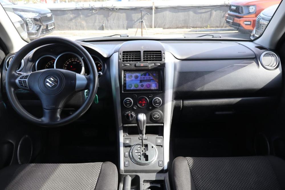 Suzuki Grand Vitara II Рестайлинг Санкт-Петербург  - изображение 7