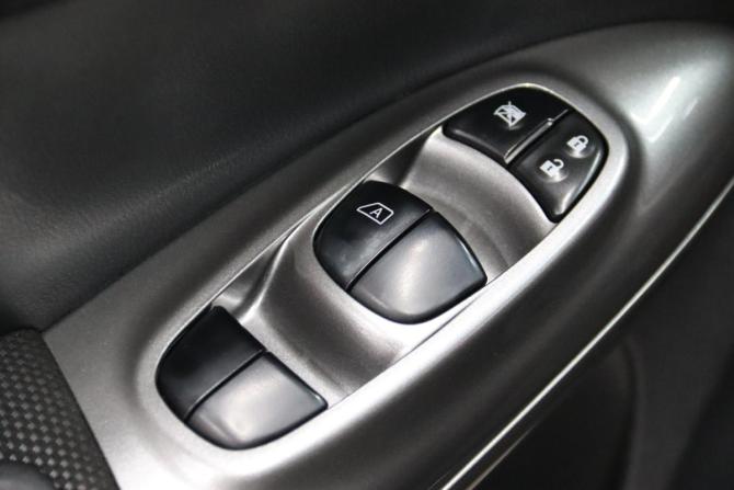 Nissan Juke I с пробегом 2011 года, цена 995 950 рублей, 139582 км, внедорожник, Автокод Объявления
