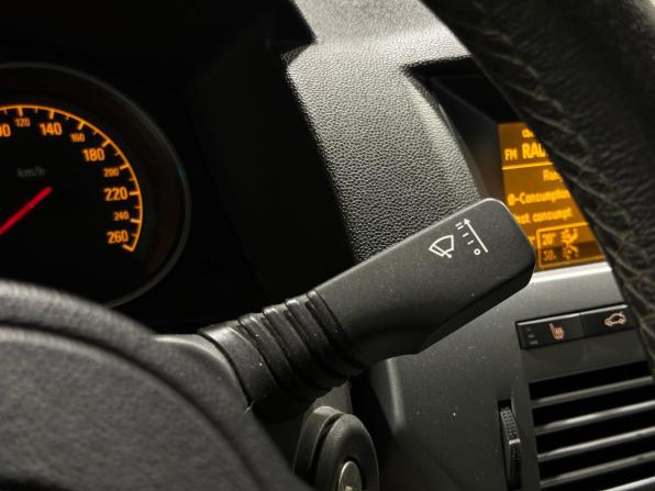 Opel Astra H Рестайлинг с пробегом 2010 года, цена 550 000 рублей, 148059 км, седан, Автокод Объявления