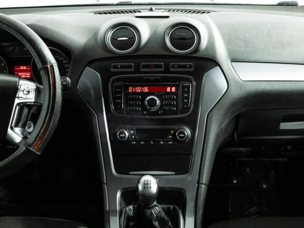 Ford Mondeo IV Рестайлинг с пробегом 2014 года, цена 649 000 рублей, 267511 км, седан, Автокод Объявления