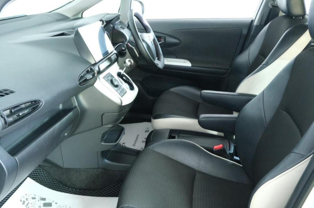 Toyota Wish II Рестайлинг Омск  - изображение 20