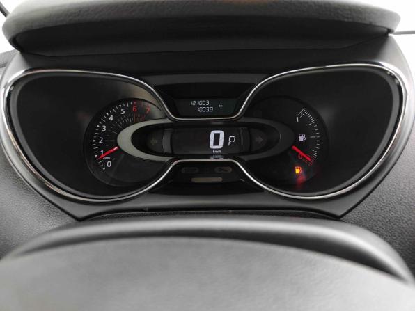 Renault Kaptur I с пробегом 2017 года, цена 1 245 000 рублей, 121003 км, внедорожник, Автокод Объявления