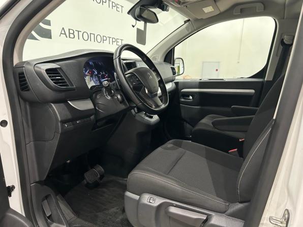 Peugeot Traveller I с пробегом 2019 года, цена 1 969 000 рублей, 136948 км, минивэн, Автокод Объявления
