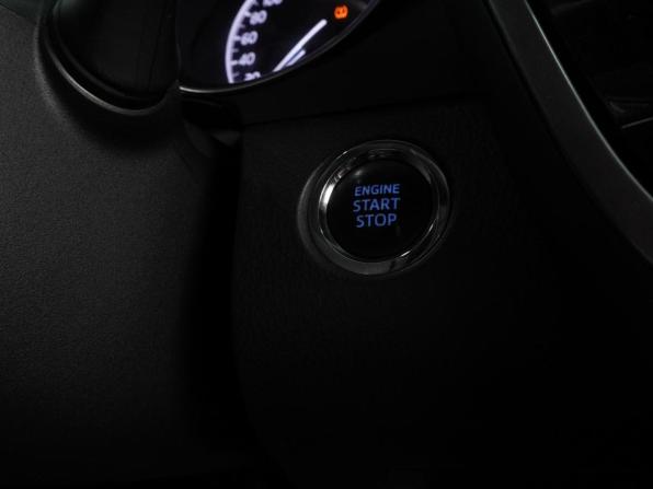 Toyota Camry VIII (XV70) с пробегом 2020 года, цена 2 249 000 рублей, 168192 км, седан, Автокод Объявления