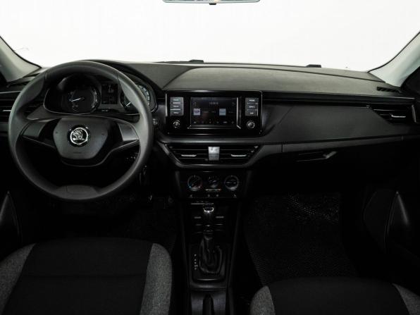 Skoda Rapid II с пробегом 2021 года, цена 1 738 000 рублей, 54835 км, лифтбек, Автокод Объявления
