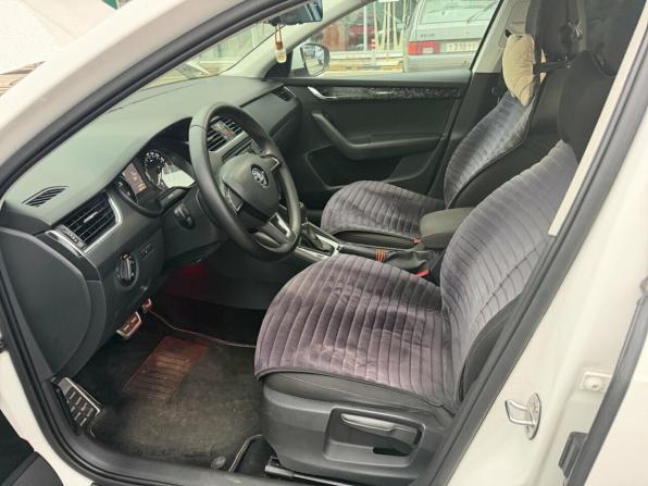 Skoda Octavia III (A7) с пробегом 2015 года, цена 945 000 рублей, 236980 км, лифтбек, Автокод Объявления