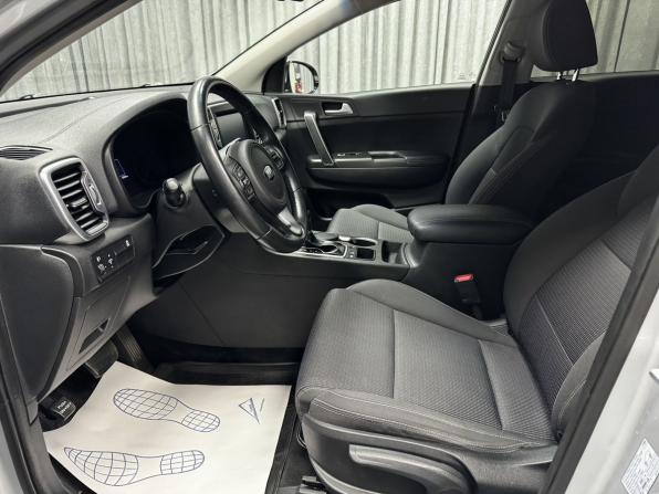 Kia Sportage IV Рестайлинг с пробегом 2018 года, цена 2 200 000 рублей, 64563 км, внедорожник, Автокод Объявления