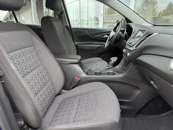 Chevrolet Equinox III Рестайлинг с пробегом 2022 года, цена 2 299 000 рублей, 48000 км, внедорожник, Автокод Объявления