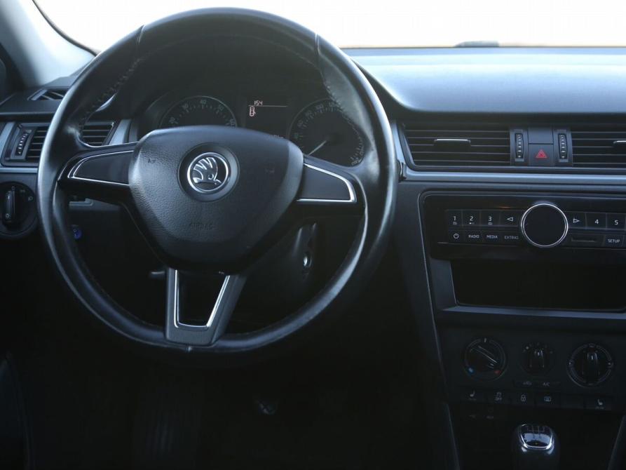 Skoda Rapid I Иваново  - изображение 14