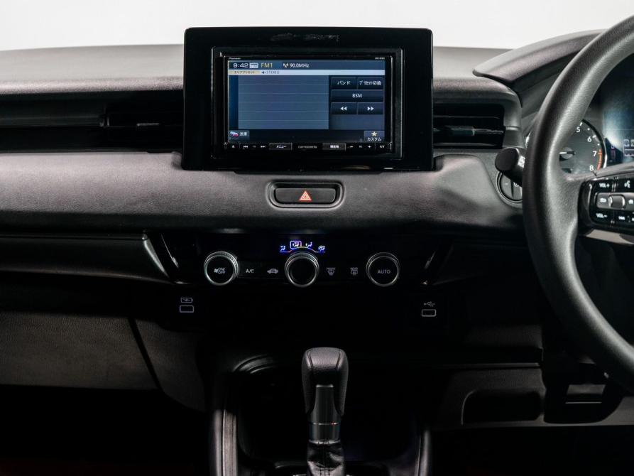 Honda Vezel II Чита  - изображение 11