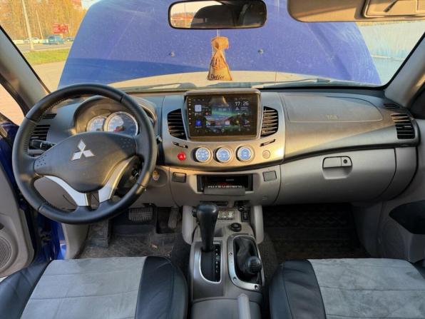 Mitsubishi L200 IV с пробегом 2011 года, цена 1 290 000 рублей, 210040 км, пикап, Автокод Объявления