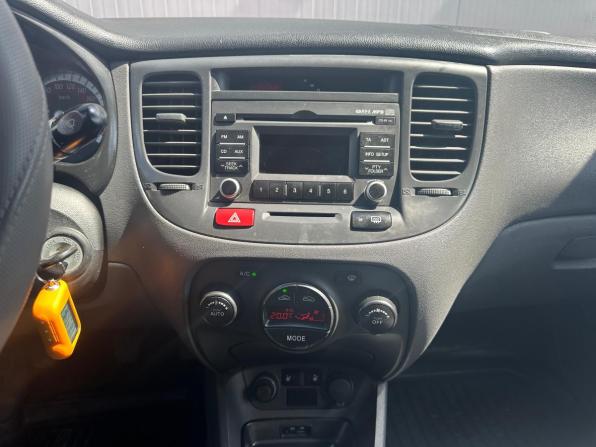 Kia Rio II Рестайлинг с пробегом 2009 года, цена 572 000 рублей, 166019 км, седан, Автокод Объявления