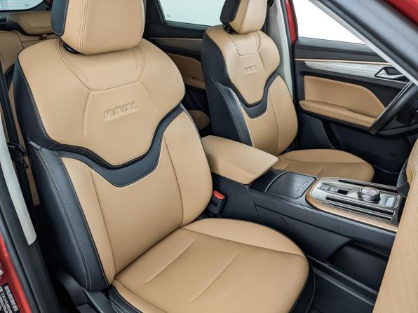 Haval Jolion I с пробегом 2023 года, цена 1 800 000 рублей, 33600 км, внедорожник, Автокод Объявления