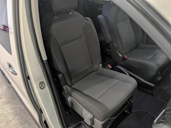 Opel Zafira Life I с пробегом 2020 года, цена 3 640 000 рублей, 60690 км, минивэн, Автокод Объявления