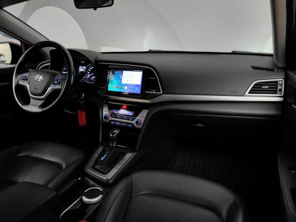 Hyundai Elantra VI (AD) с пробегом 2016 года, цена 1 498 000 рублей, 79000 км, седан, Автокод Объявления