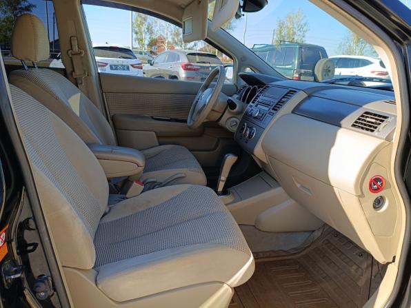 Nissan Tiida I Рестайлинг с пробегом 2010 года, цена 699 000 рублей, 136850 км, седан, Автокод Объявления