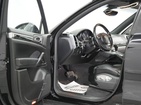 Porsche Cayenne II (958) с пробегом 2011 года, цена 2 850 000 рублей, 165500 км, внедорожник, Автокод Объявления