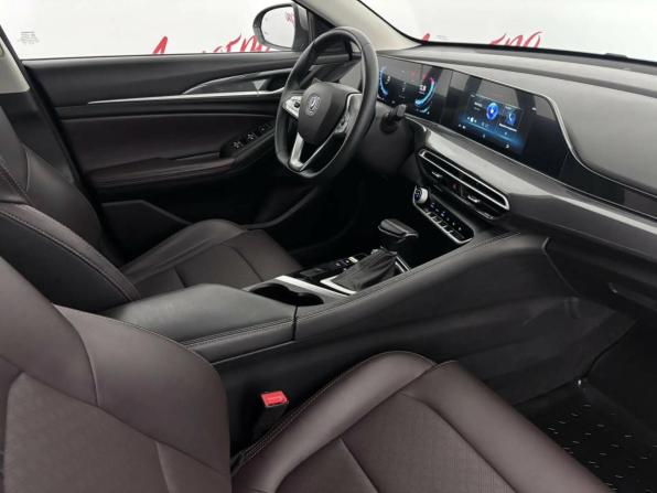 Changan Eado Plus с пробегом 2023 года, цена 1 645 000 рублей, 56271 км, седан, Автокод Объявления