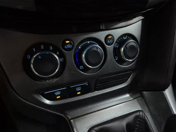 Ford Focus III с пробегом 2012 года, цена 780 000 рублей, 187690 км, седан, Автокод Объявления