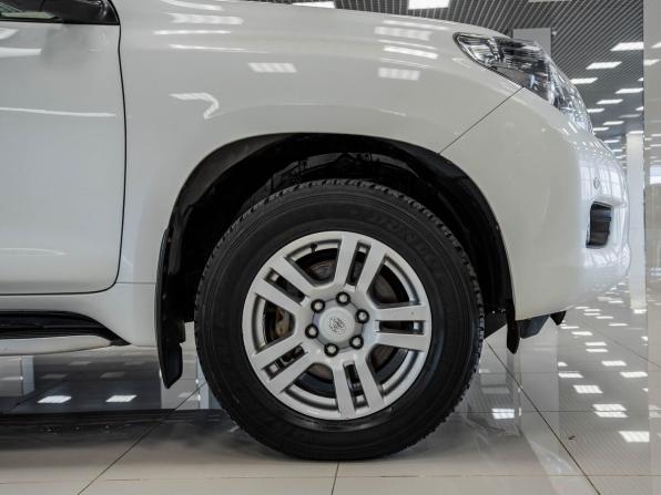 Toyota Land Cruiser Prado 150 Series с пробегом 2013 года, цена 3 136 000 рублей, 211601 км, внедорожник, Автокод Объявления