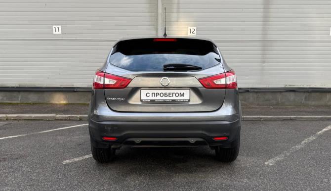 Nissan Qashqai II с пробегом 2016 года, цена 1 369 000 рублей, 122406 км, внедорожник, Автокод Объявления