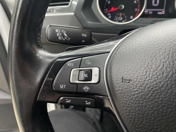 Volkswagen Tiguan II с пробегом 2018 года, цена 2 050 000 рублей, 183199 км, внедорожник, Автокод Объявления