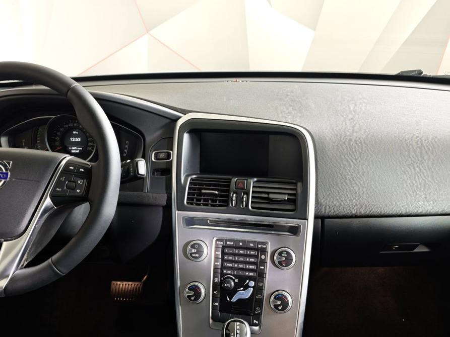 Volvo XC60 I Рестайлинг Москва  - изображение 15