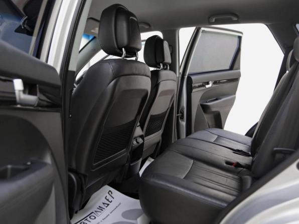 Kia Sorento II Рестайлинг с пробегом 2014 года, цена 1 019 000 рублей, 129887 км, внедорожник, Автокод Объявления