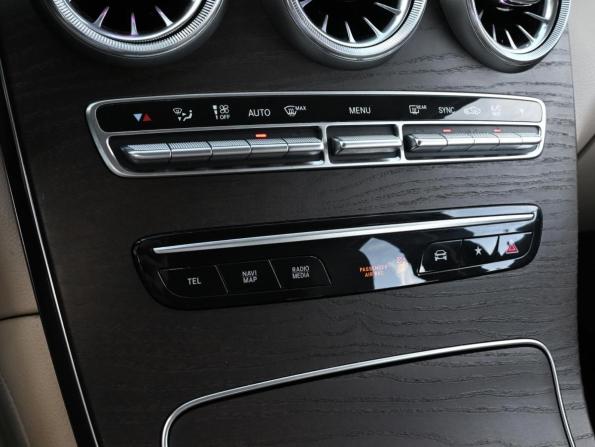 Mercedes-Benz GLC I (X253) Рестайлинг с пробегом 2019 года, цена 3 399 000 рублей, 160335 км, внедорожник, Автокод Объявления