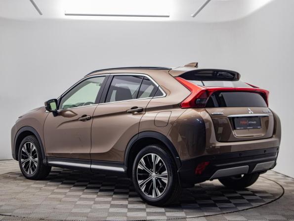 Mitsubishi Eclipse Cross I с пробегом 2018 года, цена 2 095 000 рублей, 82681 км, внедорожник, Автокод Объявления