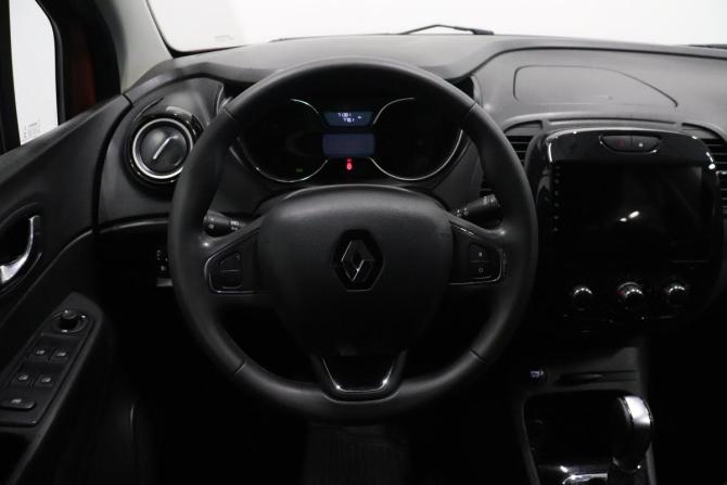 Renault Kaptur I с пробегом 2017 года, цена 1 360 000 рублей, 71381 км, внедорожник, Автокод Объявления