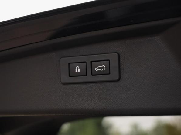 Subaru Outback VI с пробегом 2022 года, цена 3 350 000 рублей, 108731 км, универсал, Автокод Объявления