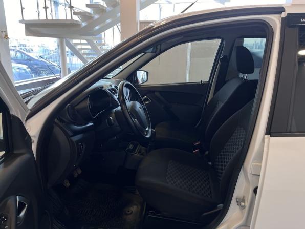 Lada (ВАЗ) Granta I Рестайлинг с пробегом 2024 года, цена 1 020 000 рублей, 33227 км, лифтбек, Автокод Объявления