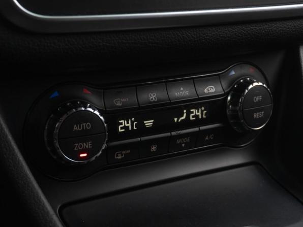 Mercedes-Benz CLA I (C117 X117) с пробегом 2015 года, цена 1 890 000 рублей, 128055 км, седан, Автокод Объявления