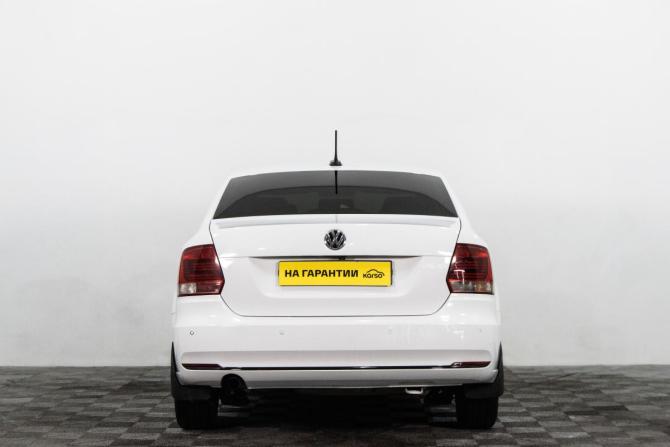 Volkswagen Polo V Рестайлинг с пробегом 2019 года, цена 1 399 000 рублей, 131000 км, седан, Автокод Объявления