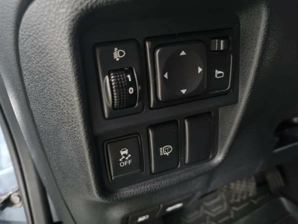 Nissan Juke I с пробегом 2012 года, цена 942 000 рублей, 142629 км, внедорожник, Автокод Объявления