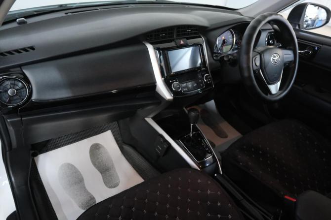 Toyota Corolla XI (E160 E170) Рестайлинг 2 с пробегом 2019 года, цена 1 639 000 рублей, 155000 км, универсал, Автокод Объявления