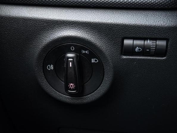 Volkswagen Polo VI с пробегом 2021 года, цена 1 160 000 рублей, 245947 км, лифтбек, Автокод Объявления