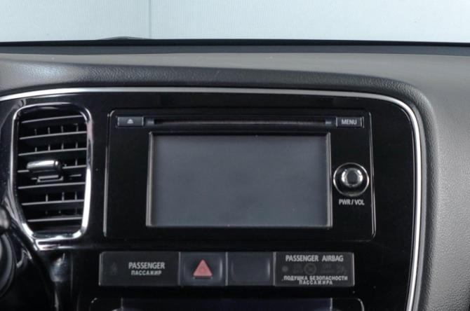 Mitsubishi Outlander III Рестайлинг 2 с пробегом 2016 года, цена 2 059 000 рублей, 198213 км, внедорожник, Автокод Объявления