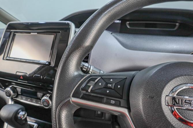Nissan Serena V (C27) с пробегом 2017 года, цена 1 869 000 рублей, 188000 км, минивэн, Автокод Объявления