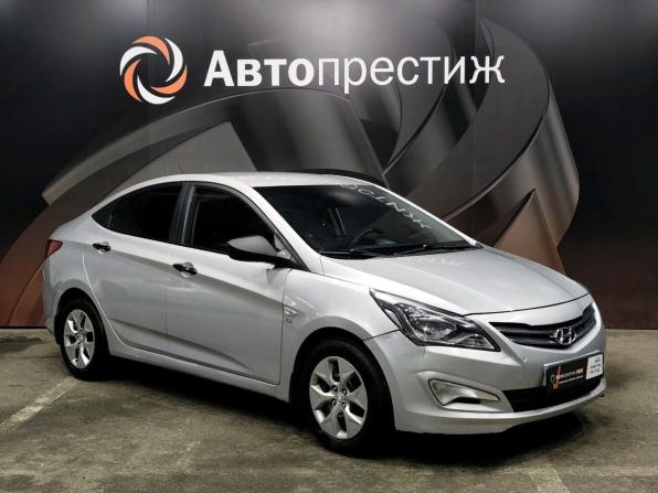 Hyundai Solaris I Рестайлинг с пробегом 2015 года, цена 795 000 рублей, 335187 км, седан, Автокод Объявления