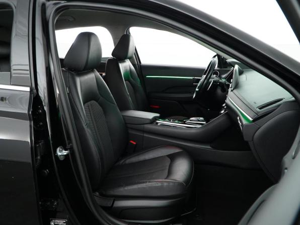 Hyundai Sonata VIII (DN8) с пробегом 2021 года, цена 2 339 050 рублей, 122611 км, седан, Автокод Объявления