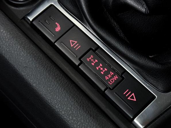 Volkswagen Amarok I с пробегом 2014 года, цена 1 950 000 рублей, 321000 км, offers.body_type.unknown, Автокод Объявления